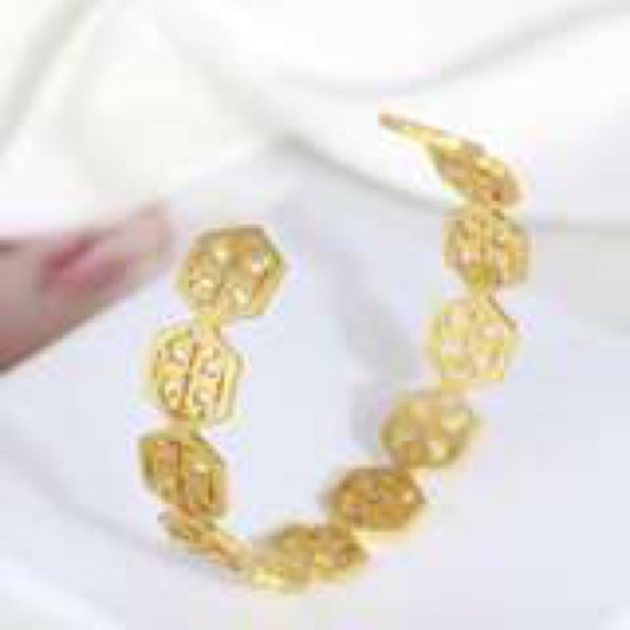 TORY BURCH 🆑 Authentic Designer Merchandise-Lowest Price-No Offers-Price Firm - Picture 11 of 11